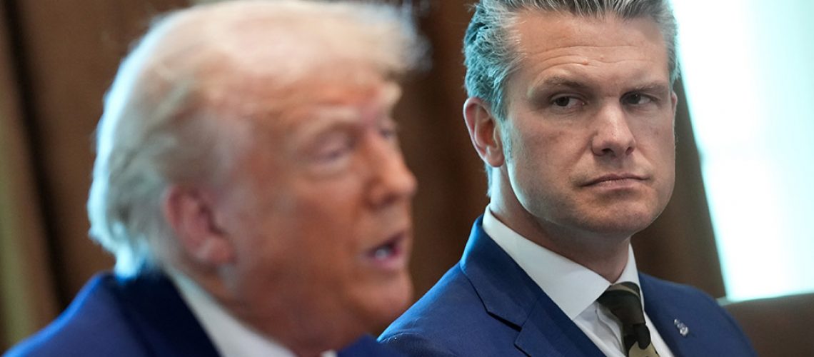 Pete-Hegseth-Donald-Trump.jpg